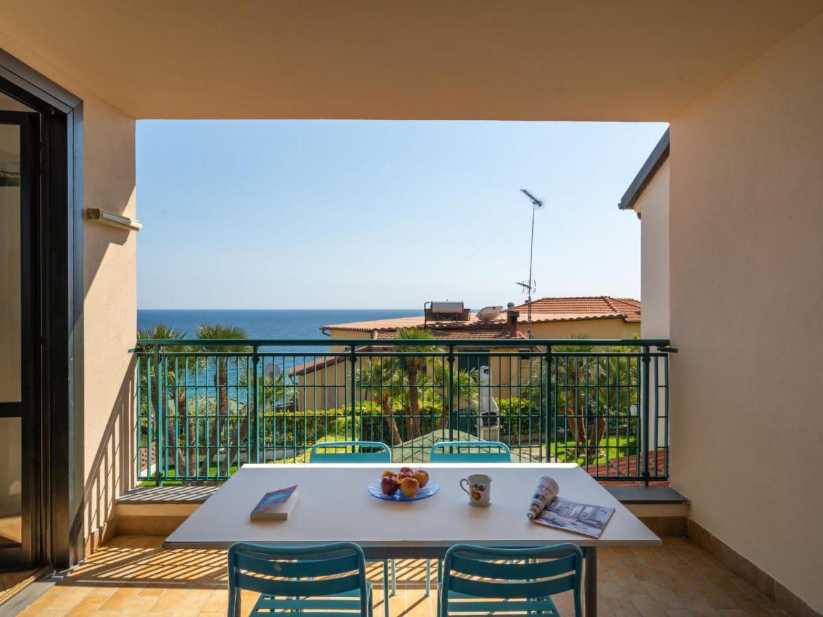 Apartment Le Margherite - Slr261 By Interhome Costarainera Ngoại thất bức ảnh